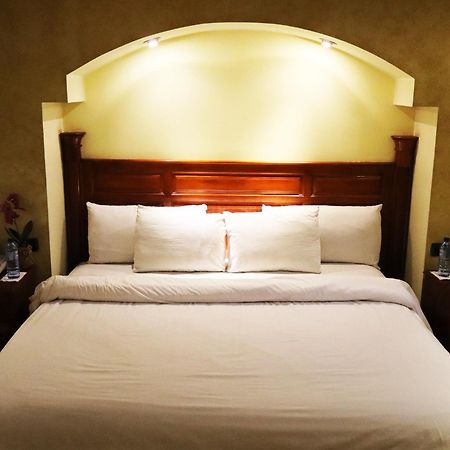 Hotel Ruinas Resort Уэуэтенанго Экстерьер фото